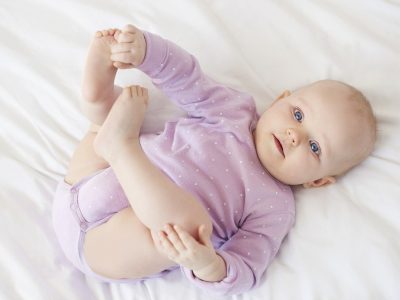 Pointe_blanche_gencive_bebe_:_informations_importantes_à_connaître